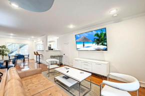 1709 Maryland 2 King Beds 1 Bath Bottom Apartment Duplex Pets Ok